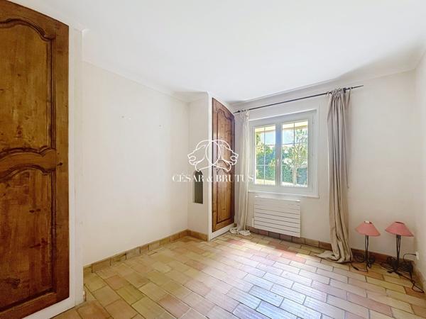 MAISON VIENNE TUPINIERES – 135m² – PARCELLE 2180m² – VUE SUR LA VALLEE