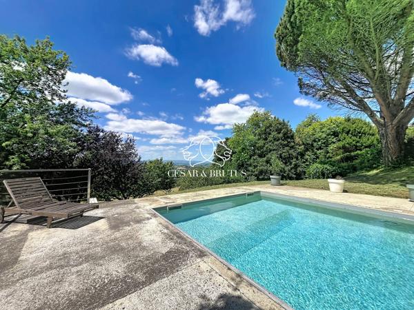 MAISON VIENNE TUPINIERES – 135m² – PARCELLE 2180m² – VUE SUR LA VALLEE