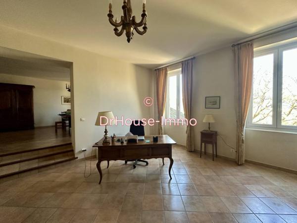 Appartement à vendre 5 pièces de 157 m²