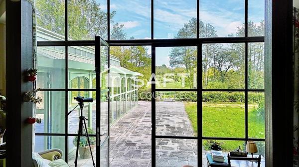 Ensemble du domaine: Maison, annexe, terrain et étang