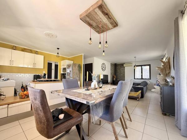 Maison à vendre 4 pièces de 109 m²
