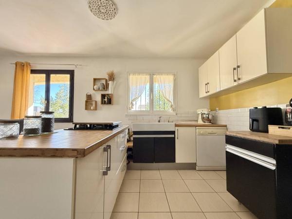 Maison à vendre 4 pièces de 109 m²