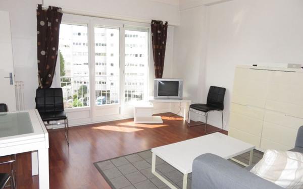 Appartement à louer    3 pièces •  Pau