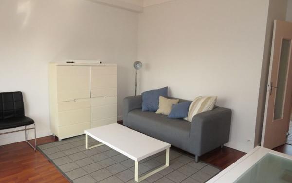 Appartement à louer    3 pièces •  Pau