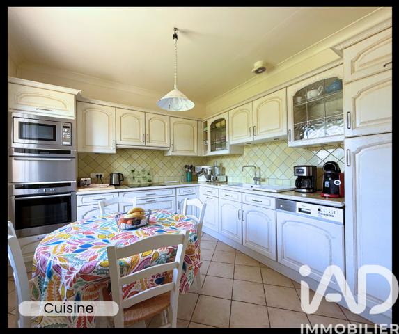 Maison à vendre 5 pièces 155 m² Bagnols-sur-Cèze
