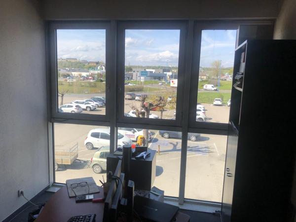 Bureaux à louer – Espace commercial Saint-Marc (face au bowling du Rouergue)