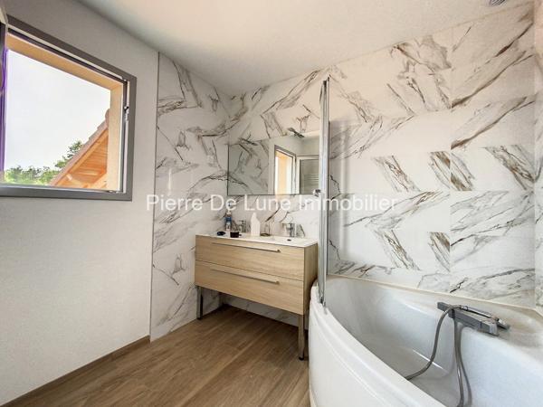 Maison À louer 4 pièce(s) 109 m²