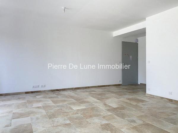 Maison À louer 4 pièce(s) 109 m²