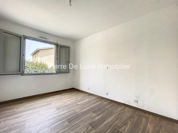 Maison À louer 4 pièce(s) 109 m²