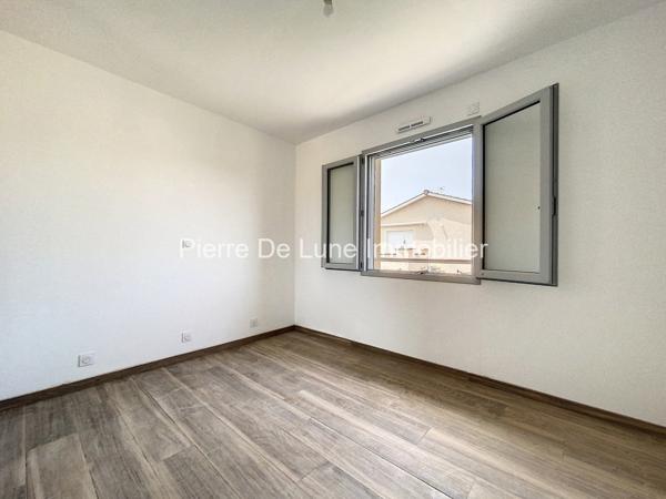 Maison À louer 4 pièce(s) 109 m²
