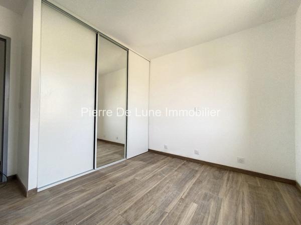 Maison À louer 4 pièce(s) 109 m²