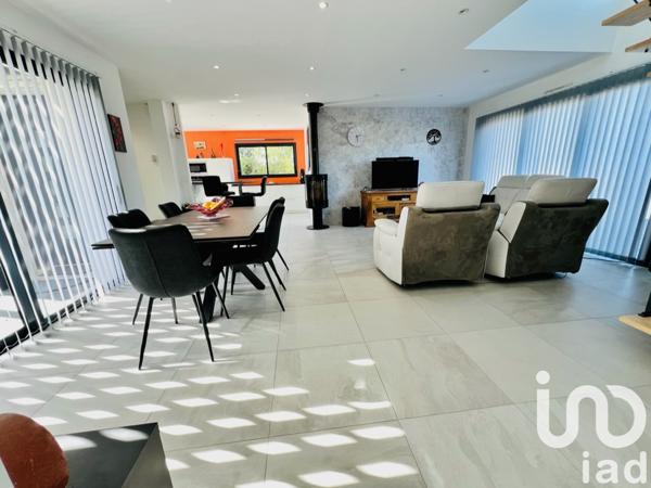 Maison à vendre 5 pièces 114 m² Trélévern