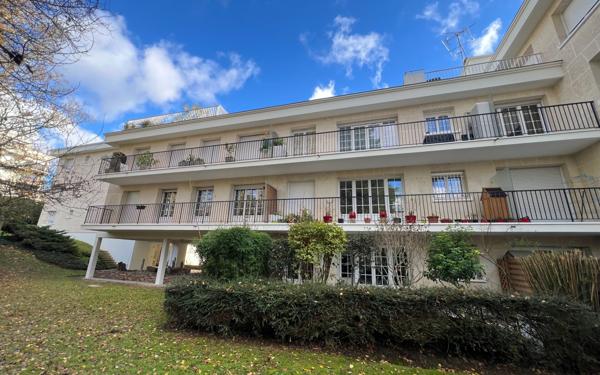 Appartement à vendre    4 pièces • 109,16 m2 Fontenay-aux-Roses