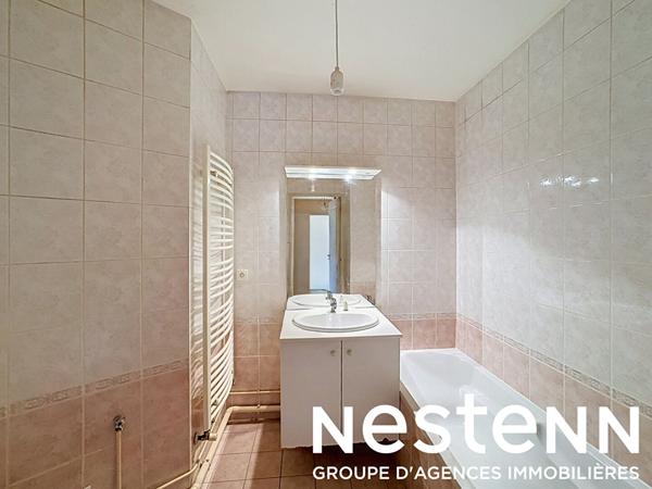 A Vendre - Appartement T2 lumineux avec garage à Saint-Martin-Belle-Roche