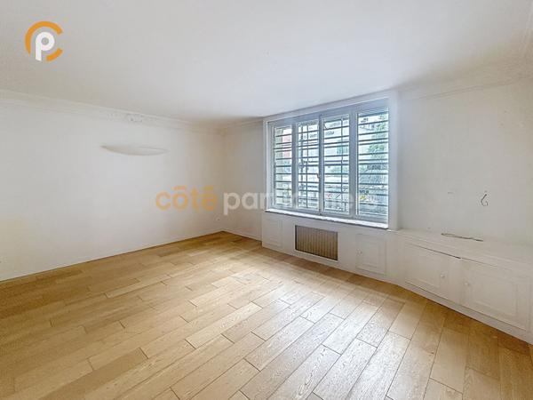 Vente Appartement80 m² - 4 Pièces - LE KREMLIN BICETRE (94270)