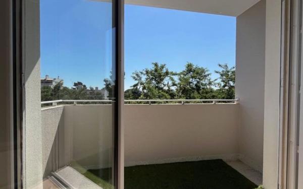 Appartement à vendre    4 pièces • 73 m2 Bordeaux