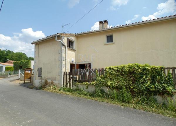 86140 SCORBE CLAIRVAUX Maison Scorbe Clairvaux 4 pièce(s) 77 m2