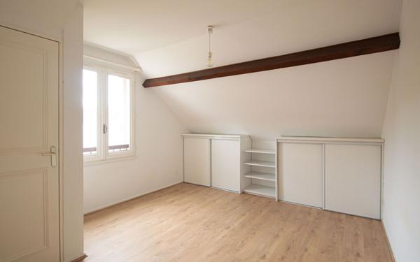 Appartement à vendre    2 pièces • 50,36 m2 Pau