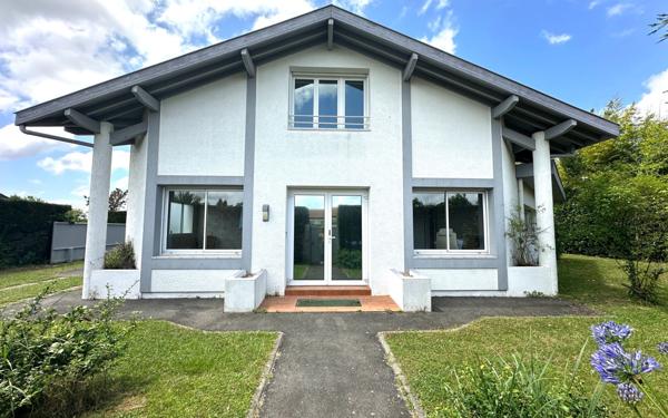 Maison à vendre    4 pièces •  Saint-Jean-de-Marsacq