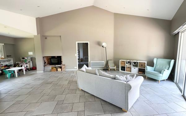 Maison à vendre    4 pièces •  Saint-Jean-de-Marsacq