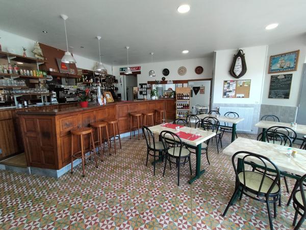 À vendre - Restaurant, bar 44 places situé à Le Lude (72800)