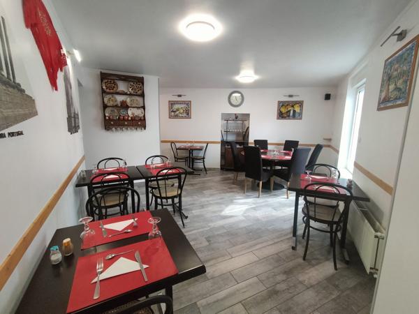 À vendre - Restaurant, bar 44 places situé à Le Lude (72800)