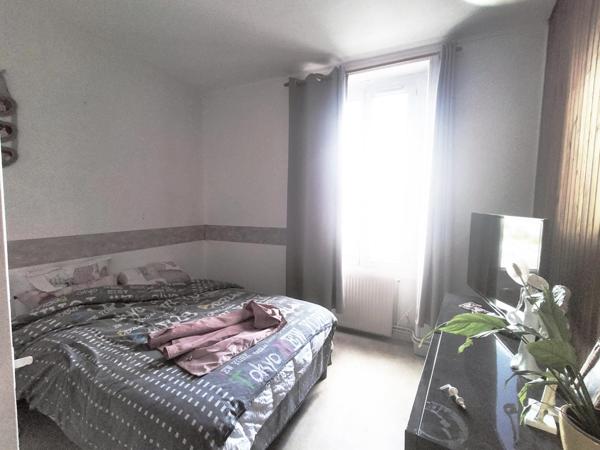 À vendre - Restaurant, bar 44 places situé à Le Lude (72800)