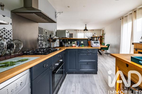 Maison à vendre 6 pièces 176 m² Mirebeau-sur-Bèze