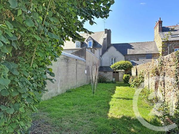 Maison à vendre  5 pièces - 103,87 m 2   LAMBALLE  - 22