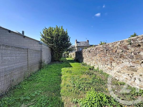 Maison à vendre  5 pièces - 103,87 m 2   LAMBALLE  - 22