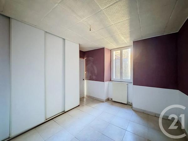 Maison à vendre  5 pièces - 103,87 m 2   LAMBALLE  - 22
