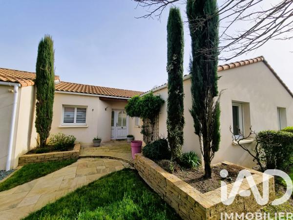 Maison à vendre 6 pièces 121 m² Les Herbiers