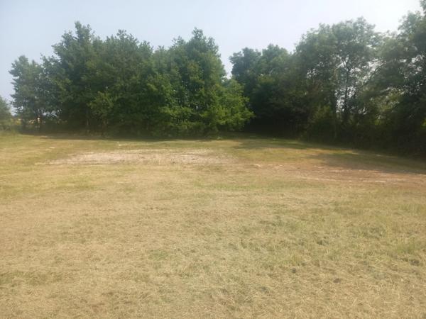 Vierzon terrain viabilisé de 3000m2 au calme hors lottissement