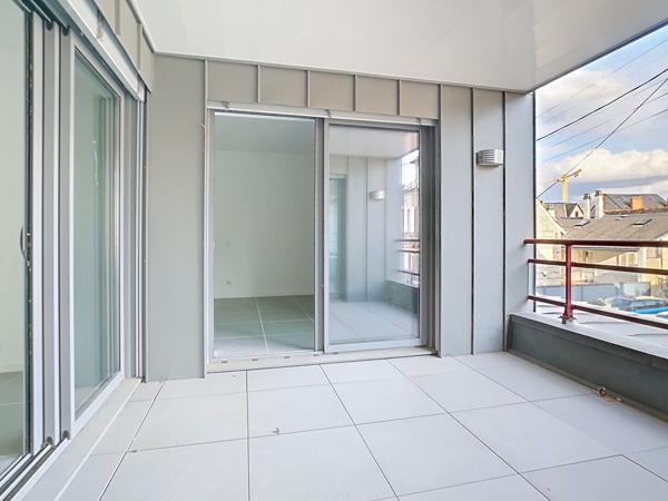 Appartement T3 Brive La Gaillarde 85 m2 - Quartier Brune - 2 chambres -1 salle d'eau - 1 terrasse