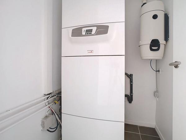 Appartement T3 Brive La Gaillarde 85 m2 - Quartier Brune - 2 chambres -1 salle d'eau - 1 terrasse