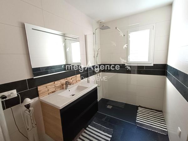 Maison à AIZENAY, 85190 - 5 pièces 105m²