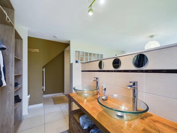 Haute Savoie (74), à vendre SAMOENS - Domaine skiable du Grand Massif - Chalet P6 sur terrain plat