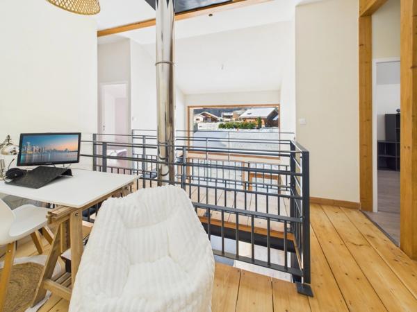 Haute Savoie (74), à vendre SAMOENS - Domaine skiable du Grand Massif - Chalet P6 sur terrain plat