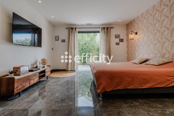 Maison
         7 pièces
        - 203 m² Bien prestige 749 000 € *