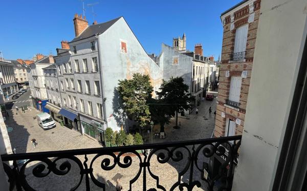 Appartement à louer    1 pièce • 13 m2 Orléans