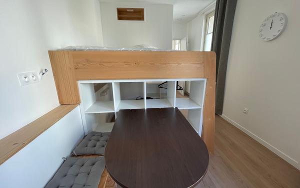 Appartement à louer    1 pièce • 13 m2 Orléans