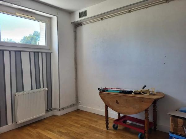 Achat - Maison La Souterraine 23300 6 pièces 146 m 2 1985 m 2