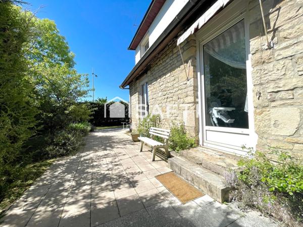 Maison lumineuse avec cachet et beaux espaces