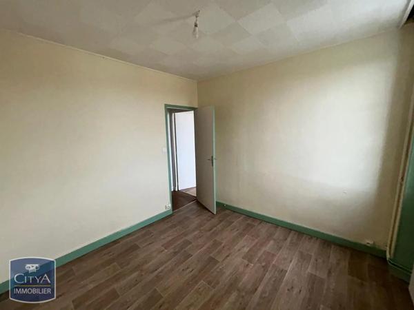 Appartement à louer 4 pièces 61.71m² Châteauroux (36000)