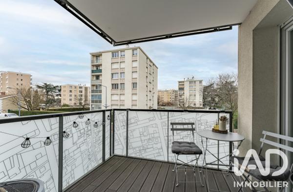Appartement à vendre 3 pièces 59,53 m² Lyon 8