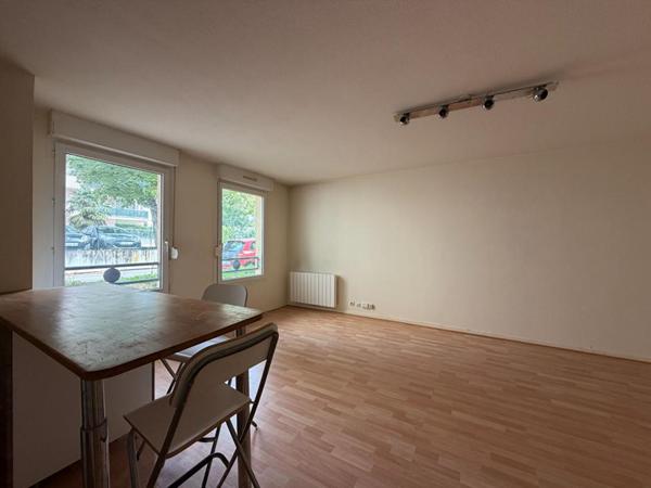DIJON WILSON - Appartement  T1