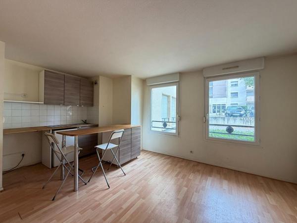 DIJON WILSON - Appartement  T1