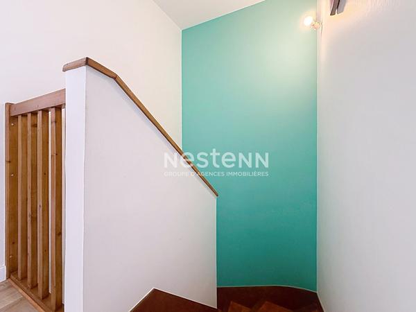 Appartement duplex T3 de 66 m²  balcon, stationnement , Dernier étage Place de la Madeleine