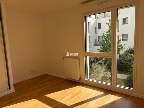 Location Appartement 2 pièces 40.37 m² - Saint-maur-des-fossés 94210
