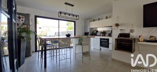 Maison à vendre 4 pièces 91,5 m² Saint-Léger-les-Vignes